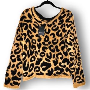 FATE fuzzy leopard print sweater❤️